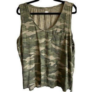 Old Navy Everywear Tank Top V-Neck Green Camouflage Womens XXL